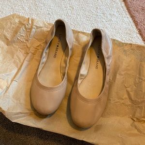 Lucky brand emmie flat